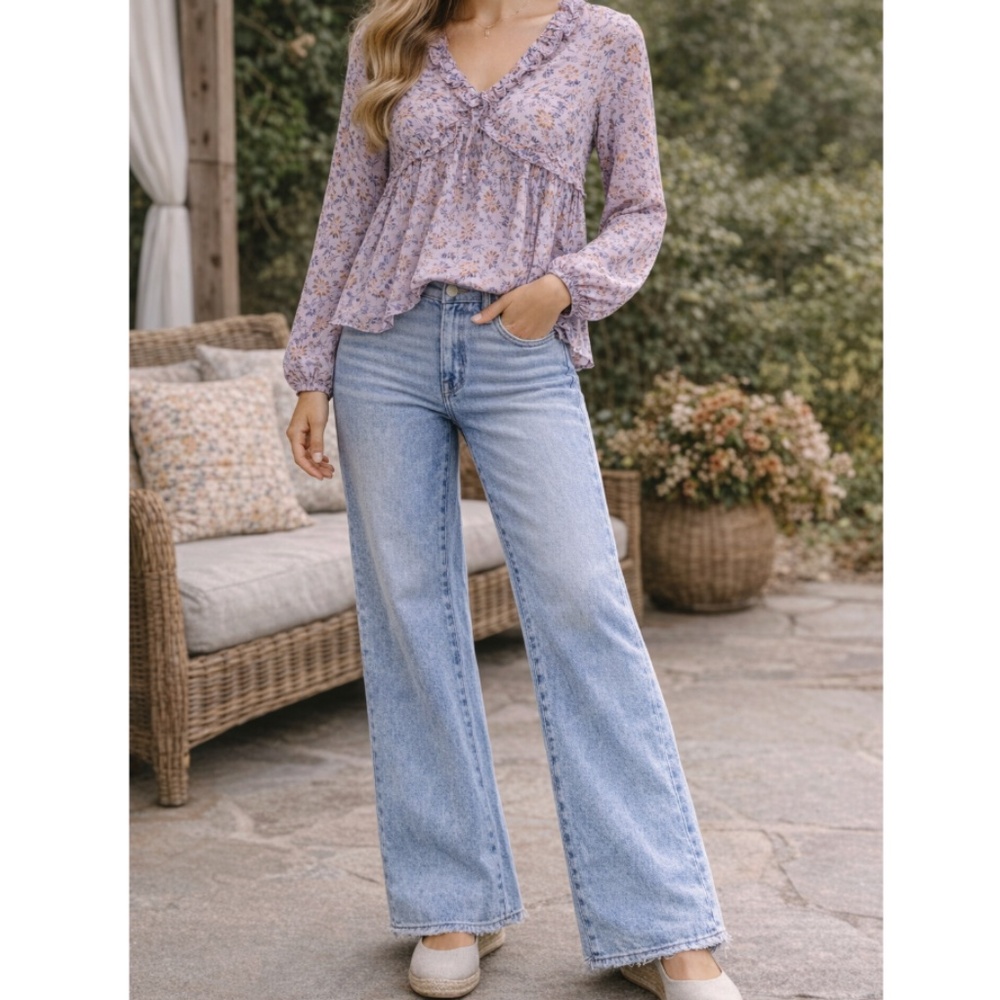 NWT JUDY BLUE Flare Jeans Sz 32 Light Wash Wide Leg Tummy Control Full Length